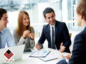 Cách ứng xử giữa cấp trên và cấp dưới cach ung xe giua cap tren va cap duoi